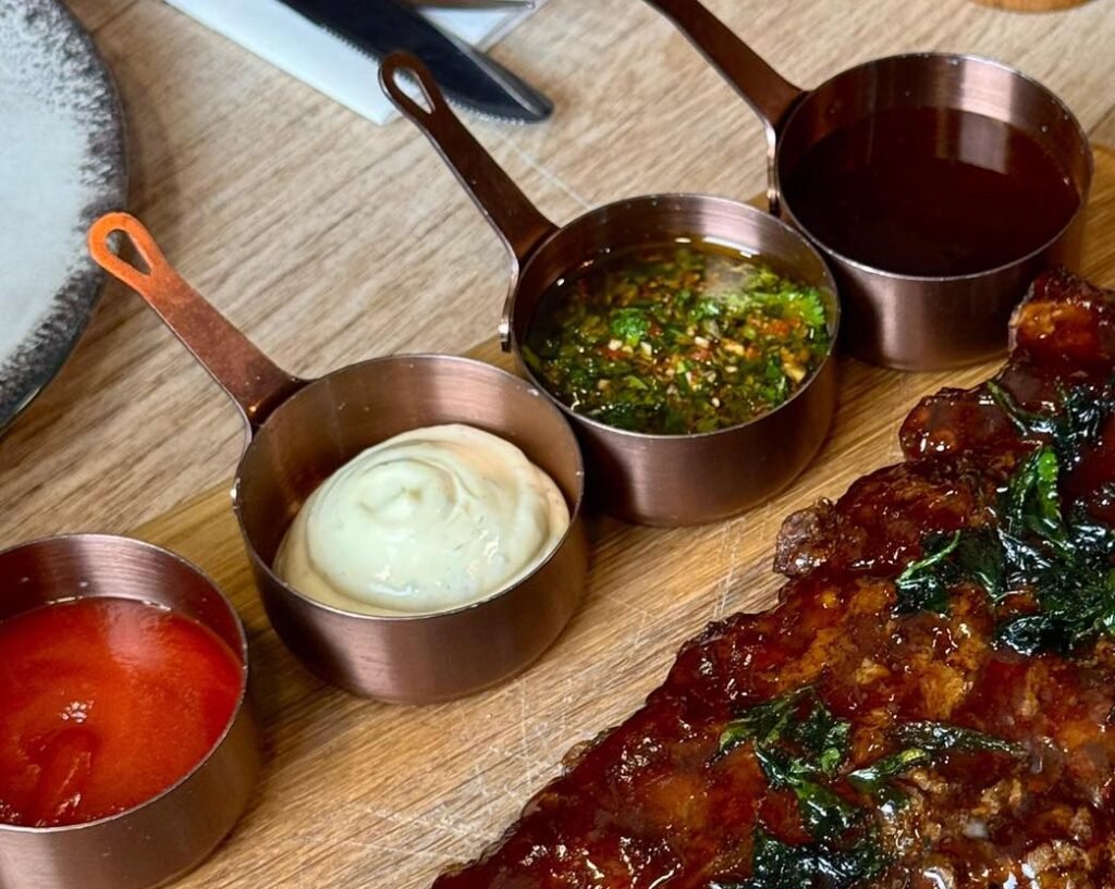 Sauce Assortiment de sauce pour viande et poissons